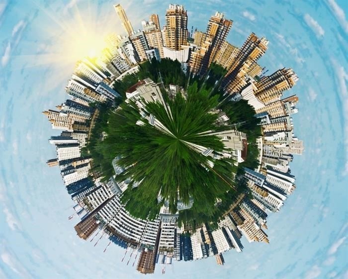Достаточно ли полиса ОМС, выданного в Москве, для получения льгот?